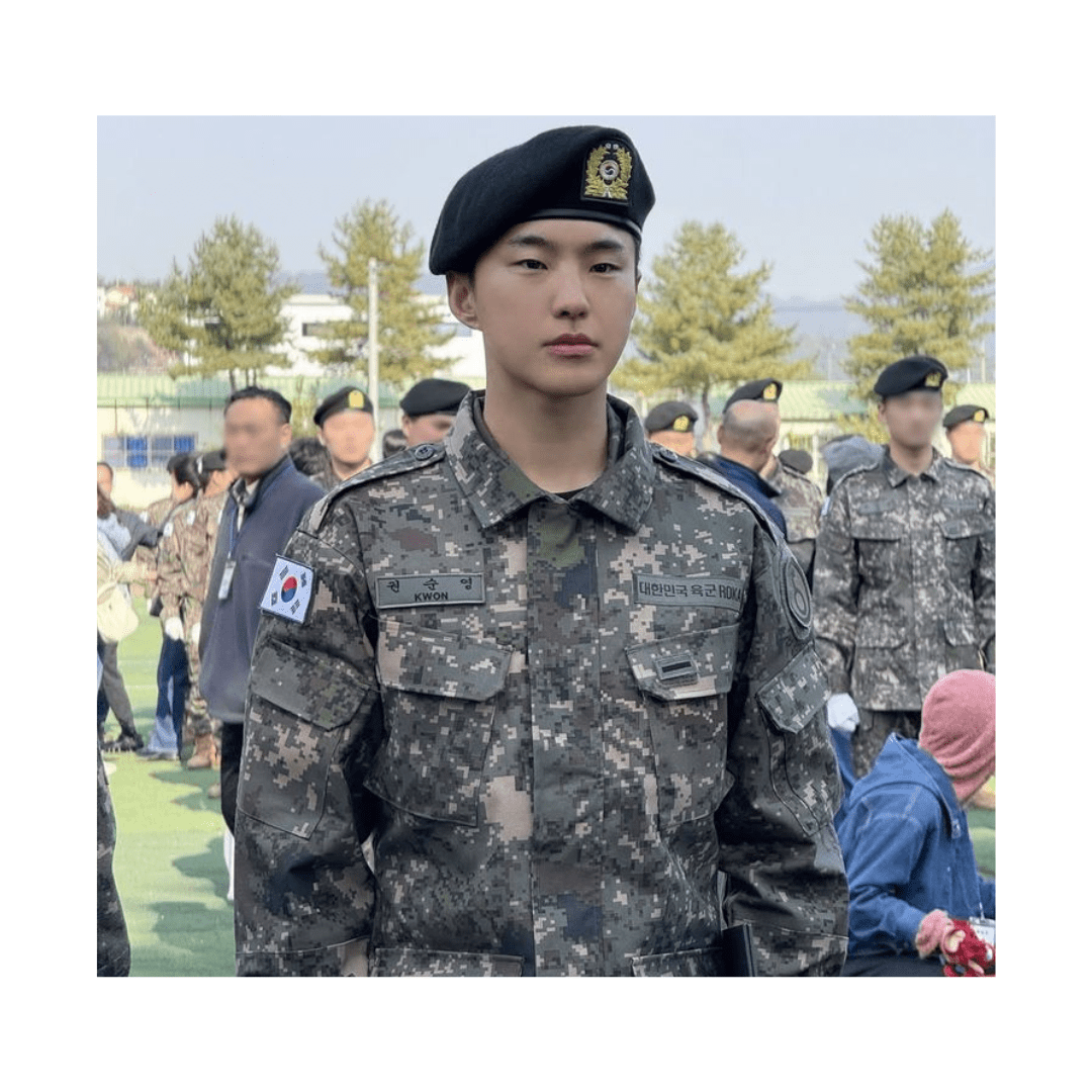 Hoshi of SEVENTEEN Suffers Complete ACL Tear While Rehearsing for Military Performance