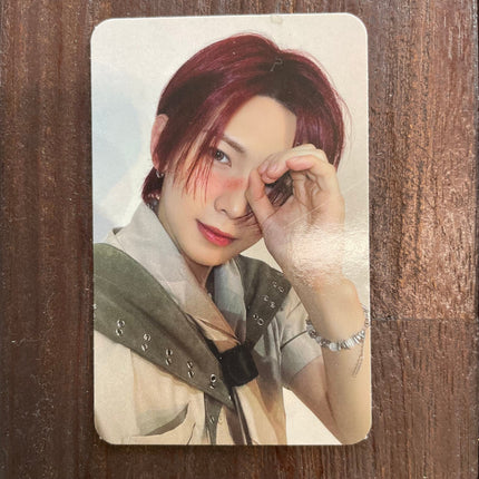 aniteez in treasure lightstick sticon photocard