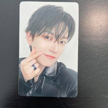 ateez ashes to light tower records photocard