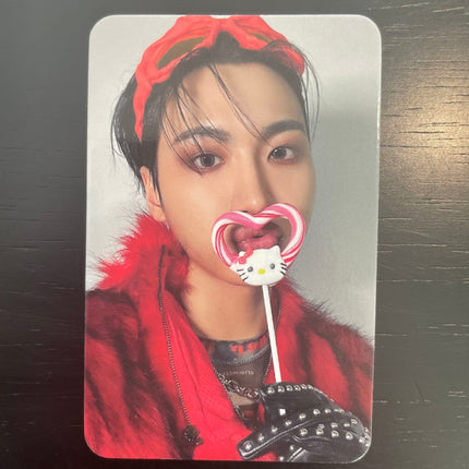 ATEEZ GOLDEN HOUR : Part.5 Cat Heart Candy POB Photocard Seonghwa