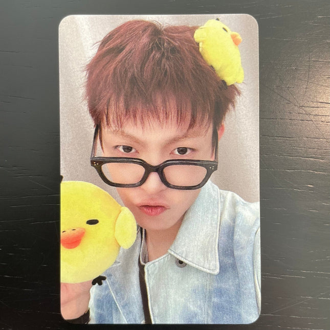ATEEZ GOLDEN HOUR : Part.5 Baby Chicken POB Photocard Hongjoong