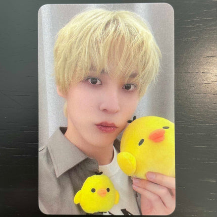 ATEEZ GOLDEN HOUR : Part.5 Baby Chicken POB Photocard Yunho