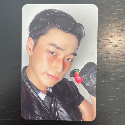 ATEEZ GOLDEN HOUR : Part.5 Strawberry POB Photocard San