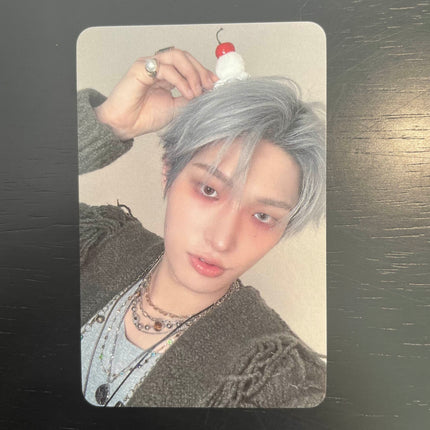 ATEEZ GOLDEN HOUR : Part.5 Cherry Cake POB Photocard Mingi
