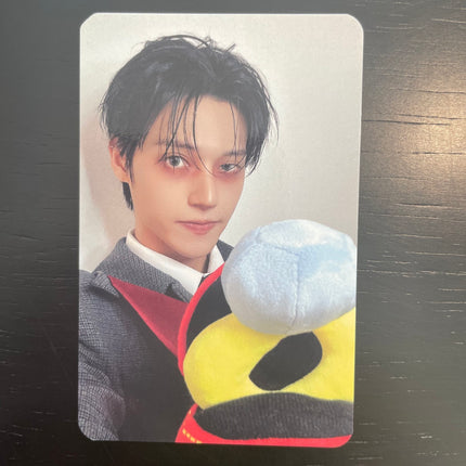 ATEEZ GOLDEN HOUR : Part.5 If You’re Like This, Marriage Is the Only Option POB Photocard Wooyoung