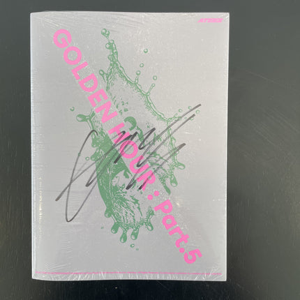Ateez Golden Hour Part 5 Photobook Ver Signed Version Yeosang