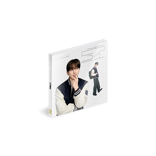 Contents layout: 130×150mm 64p photobook and 52-card 63×88mm playing deck with 100×70mm envelope; inner pages identical across members