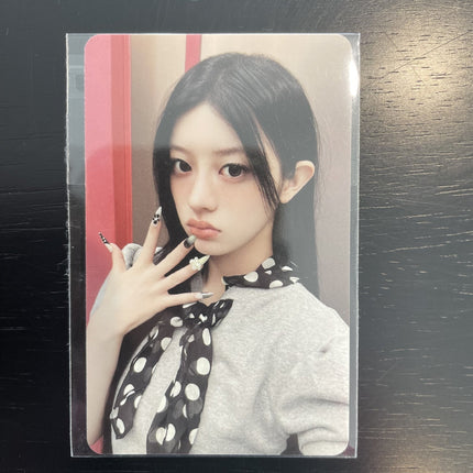 ILLIT NOT CUTE ANYMORE HelloLive POB photocard buy USA, ILLIT NOT CUTE ANYMORE fan sign event photocard, ILLIT HelloLive pre-order benefit photocard, ILLIT NOT CUTE ANYMORE POB photocard, ILLIT Wonhee HelloLive photocard, ILLIT Minju HelloLive photocard, ILLIT Moka HelloLive photocard, ILLIT Iroha HelloLive photocard, ILLIT Yunah HelloLive photocard, ILLIT NOT CUTE ANYMORE photocard USA