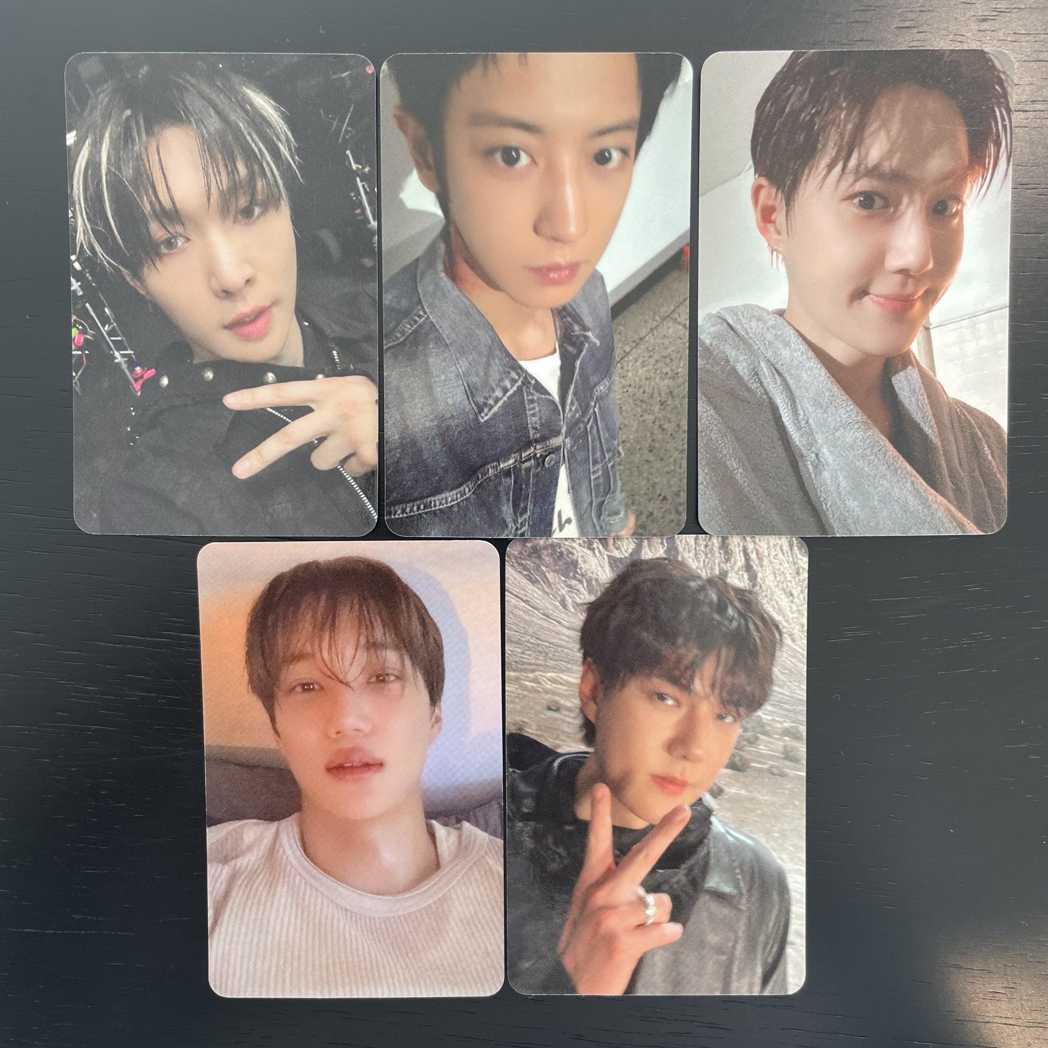 EXO REVERXE Apple Music POB Photocard | Selfie Card | Crown | 8th