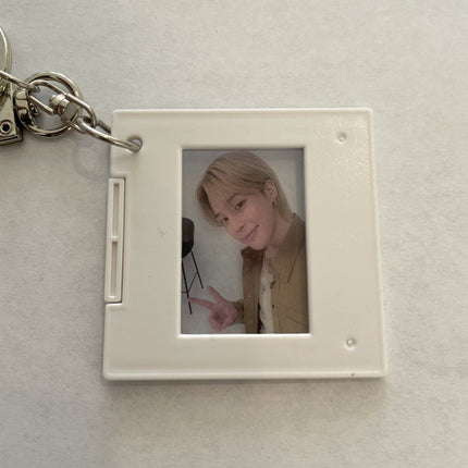 BTS - ARIRANG Weverse Shop POB Selfie Film Mount Keyring