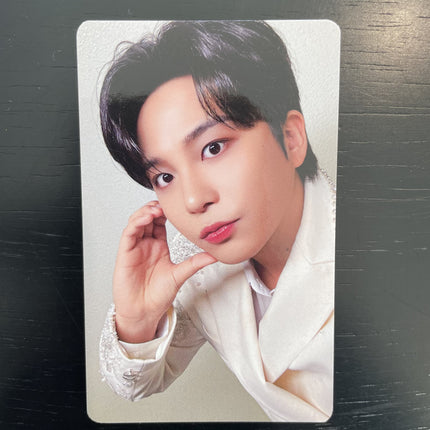 ATEEZ Jongho 2025 World Tour Towards The Light Will To Power Finale Seoul YES24 PLAYCODE POB Photocard — black hair white blazer sparkle cuffs