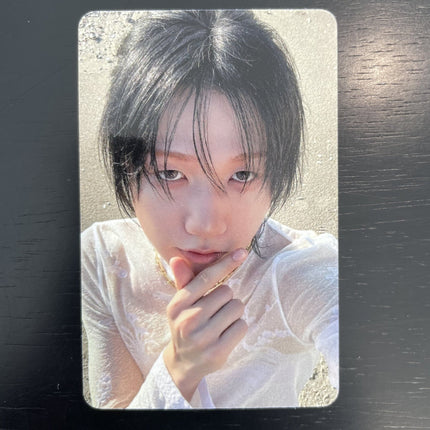 P1Harmony Jongseob UNIQUE Apple Music Compact Ver POB photocard beach concept – official FNC Entertainment photocard at Kpop Exchange