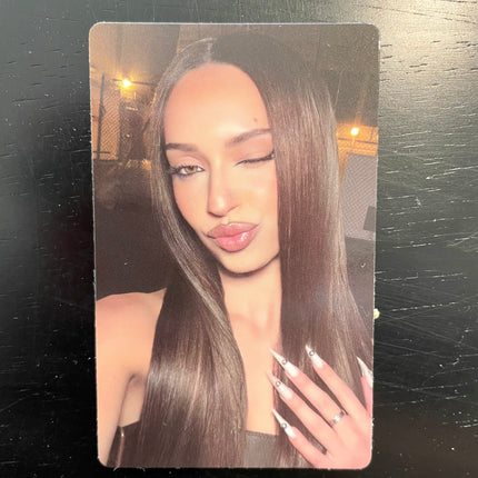 KATSEYE Daniela WILD Weverse Shop POB selfie photocard, unreleased front-facing selfie, official pre-order benefit card for the WILD EP, 55 × 85 mm. 