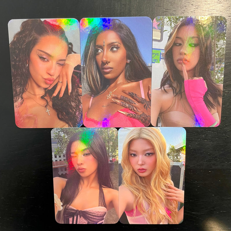 KATSEYE – WILD (Yes24 POB Holographic Photocard)
