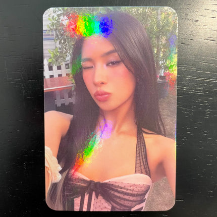 KATSEYE Sophia WILD Yes24 POB holographic photocard with iridescent rainbow shimmer finish, official Yes24 pre-order benefit, 55 × 85 mm. 