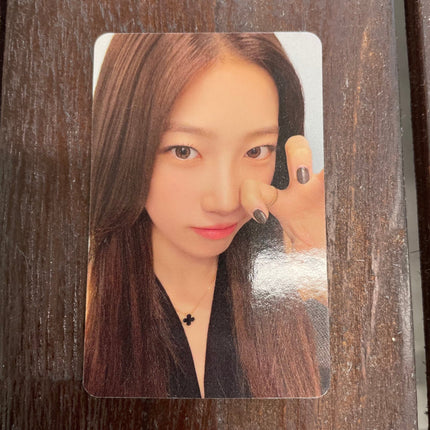 le sserafim spaghetti compact ver photocard, le sserafim compact version pc, le sserafim spaghetti photocard