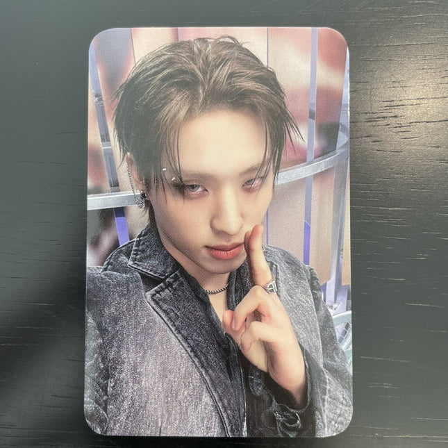 P1harmony DUH! Music Korea Luckydraw POB Photocard, P1harmony DUH Music Korea Luckydraw POB, DUH luckydraw photocard, Music Korea luckydraw POB, P1Harmony official photocard, Official P1Harmony DUH! Music Korea Luckydraw POB photocard. Limited event benefit, random pull, shipped from USA with freebies. Official P1Harmony DUH Music Korea Luckydraw POB photocard product image from KPOP Exchange.