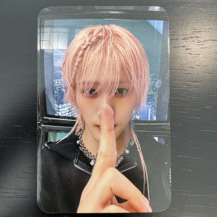 P1harmony DUH! Music Korea Luckydraw POB Photocard, P1harmony DUH Music Korea Luckydraw POB, DUH luckydraw photocard, Music Korea luckydraw POB, P1Harmony official photocard, Official P1Harmony DUH! Music Korea Luckydraw POB photocard. Limited event benefit, random pull, shipped from USA with freebies. Official P1Harmony DUH Music Korea Luckydraw POB photocard product image from KPOP Exchange.