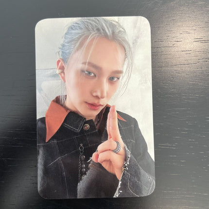 P1harmony DUH! Music Korea Luckydraw POB Photocard, P1harmony DUH Music Korea Luckydraw POB, DUH luckydraw photocard, Music Korea luckydraw POB, P1Harmony official photocard, Official P1Harmony DUH! Music Korea Luckydraw POB photocard. Limited event benefit, random pull, shipped from USA with freebies. Official P1Harmony DUH Music Korea Luckydraw POB photocard product image from KPOP Exchange.