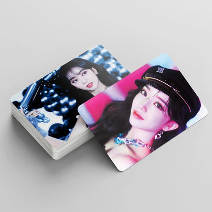 StayC YOUNG-LUV.COM Photo Cards Set 