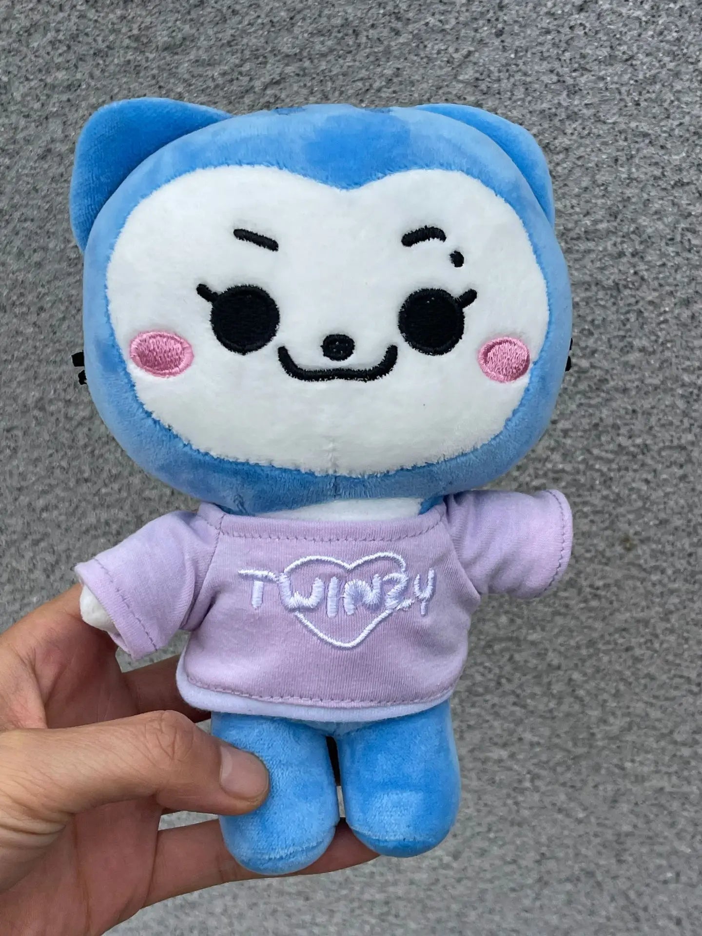 ITZY TWINZY Born To Be Plush Doll 20CM – Kpop Exchange ITZY TWINZY Born To Be Plush Doll 20CM – Kpop Exchange