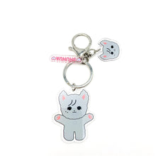 Load image into Gallery viewer, (G)I-DLE Character Pendant Keychain