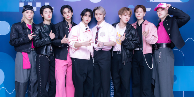 STRAY KIDS DO IT POP UP MD