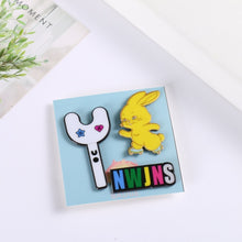 Load image into Gallery viewer, New Jeans TOKKI Logo Brooch Badge
