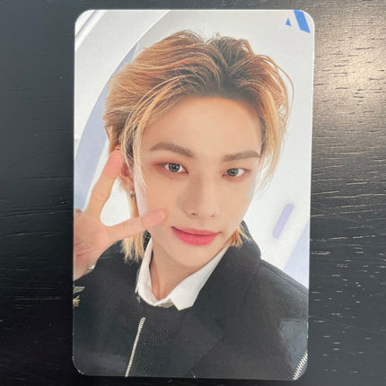 stray kids pilot for 5 star photocard