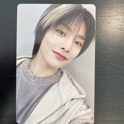 Stray Kids dominATE Seoul DVD POB Photocard, Stray Kids World Tour dominATE Seoul Photocard, SKZ dominATE tour photocard, Stray Kids concert DVD POB, dominATE Seoul pre-order benefit, Stray Kids tour photocard official, SKZ world tour photocard, Stray Kids World Tour dominATE Seoul DVD POB photocard official pre-order benefit featuring all 8 members Bang Chan Lee Know Changbin Hyunjin Han Felix Seungmin IN tour concept