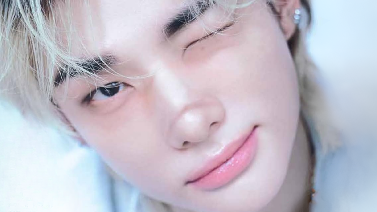 Stray Kids Hyunjin - KPOP Best Idol Japan Magazine [06-2026]