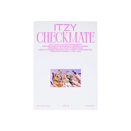 Itzy 5th Mini album Checkmate Standard Version yeji
