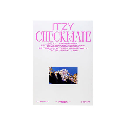Itzy 5th Mini album Checkmate Standard Version yuna