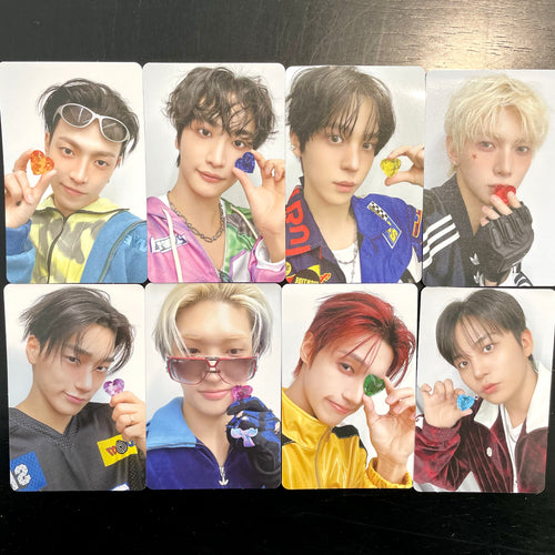 ATEEZ ANITEEZ IN COLOR pop-up POB photocard Type B heart version full set of 8 cards — Hongjoong, Seonghwa, Yunho, Yeosang, San, Mingi, Wooyoung and Jongho each holding a translucent jewel heart in a different color against a white background