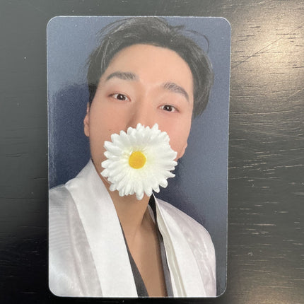 ATEEZ GOLDEN HOUR Part 4 Apple Music POB, ATEEZ Part 4 POB photocard, ATEEZ Apple Music photocard, ATEEZ 누가 꽃이게 photocard, ATINY, KQ Entertainment, Hongjoong, Seonghwa, Yunho, Yeosang, San, Mingi, Wooyoung, Jongho, Adrenaline, pre-order benefit