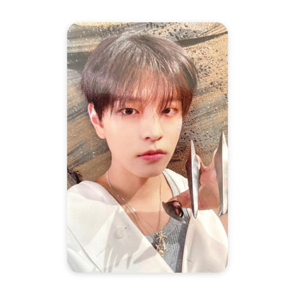 Stray Kids - This & That HMV Japan Lucky Draw POB Photocard (Version B) - SEUNGMIN official photocard, 55 x 85 mm