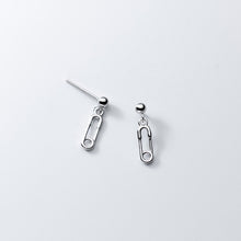 Load image into Gallery viewer, Stray Kids Felix Safety Pin Earrings